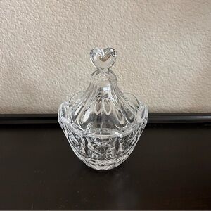 Vintage 70’s 5th Avenue Lead Crystal Heart Candy Dish Cherish Sweetheart Covered